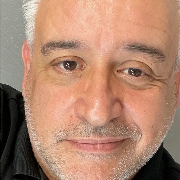 Meet your Posher, Michael - Picture 2 of 2